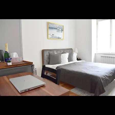 Beautiful 1-bed Apartment *